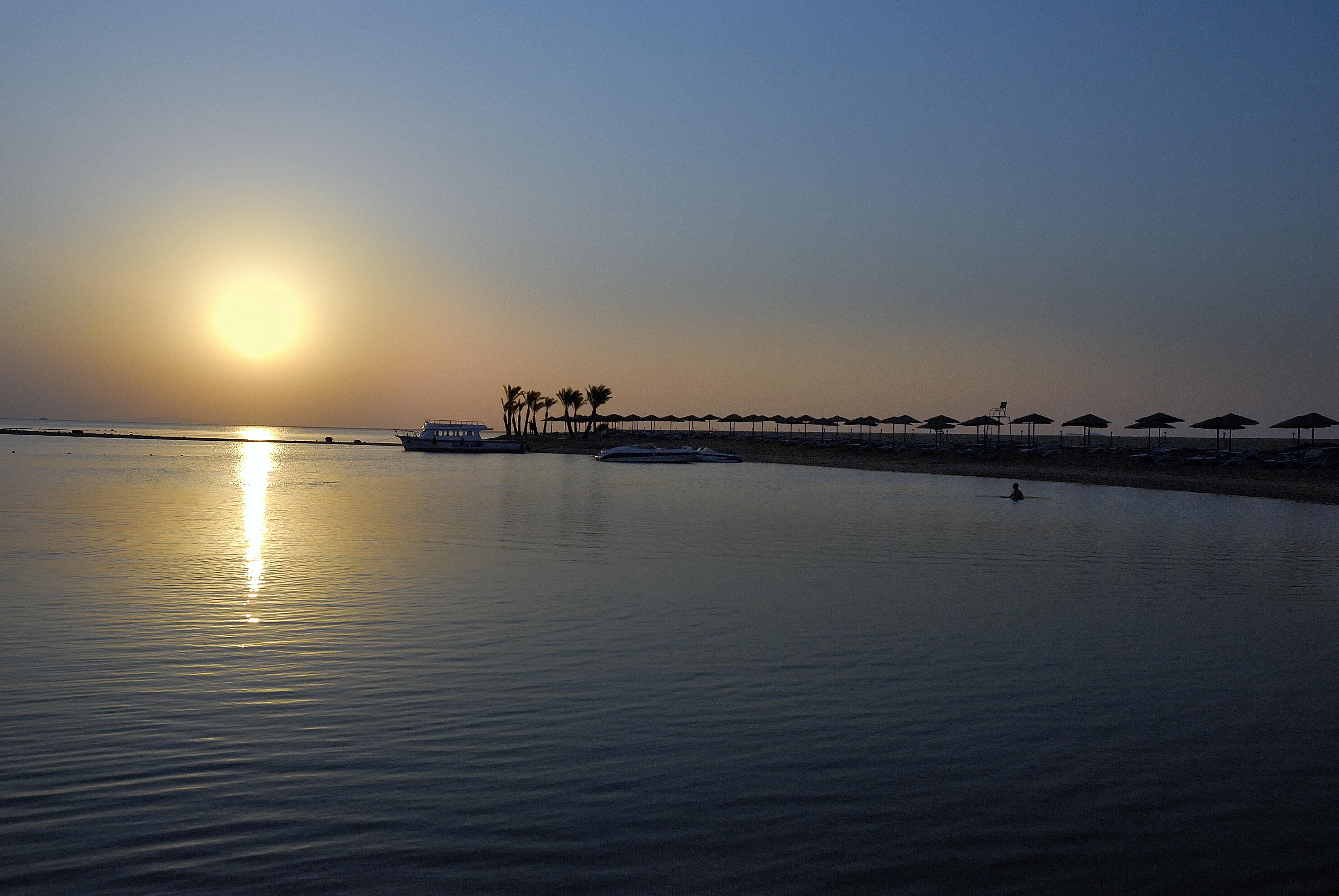 Jaz Casa Del Mar Beach Hurghada Exterior photo